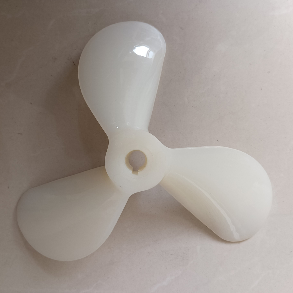 Propeller for Diesel engine fi - Fishing Boat Outboard Motor avis et prix